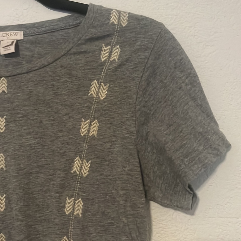 J Crew geometric embroidered tee - Picture 4 of 7